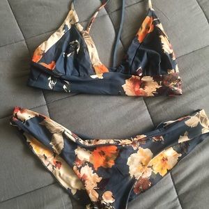 Boys + Arrows bikini - medium - blue floral